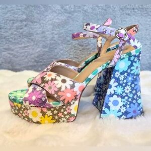 Gianni Bini Purple and Blue Platform Sandals with Chunky Heel